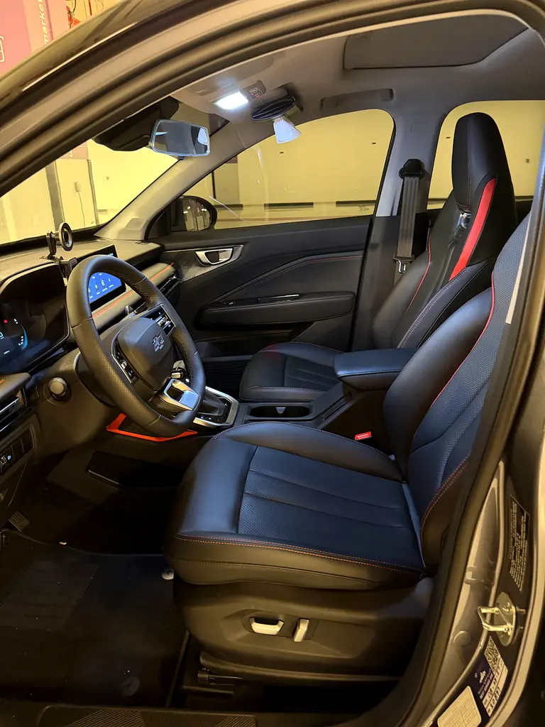 2026 Chevrolet Groove Premier - GCC Specs - Like New! - Image 8