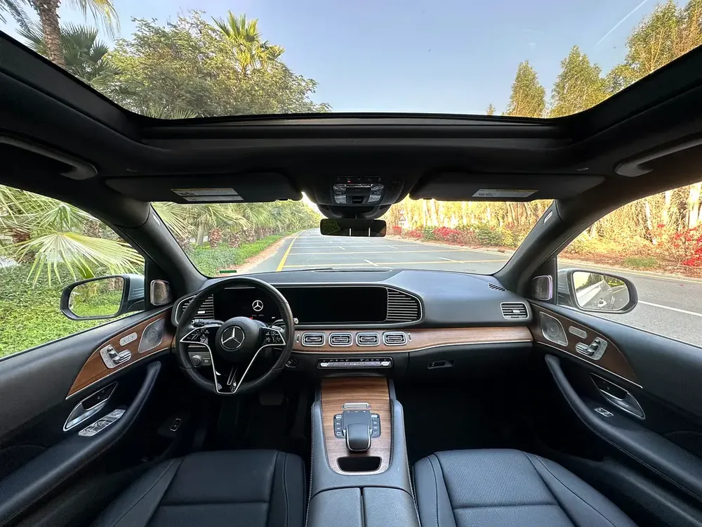 2025 Mercedes-Benz GLE 350 4MATIC | Like New | Warranty | 6000 KM | 2.0L Inline-4 | 255 HP - Image 16