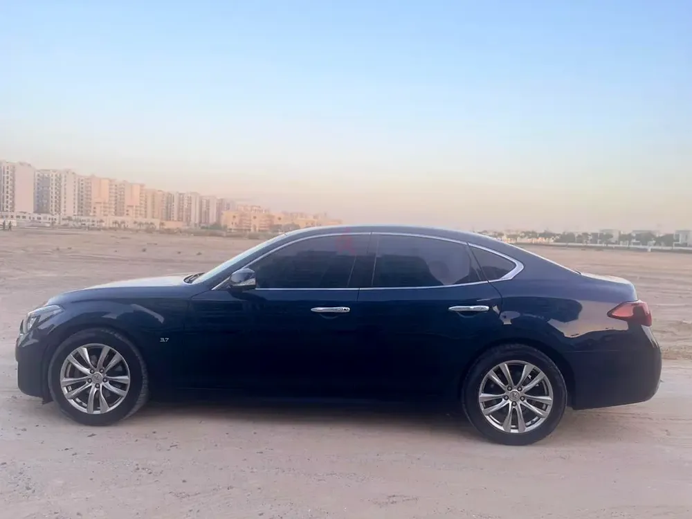 Infiniti Q70 GCC Specs | Top Model | Excellent Condition - Image 6