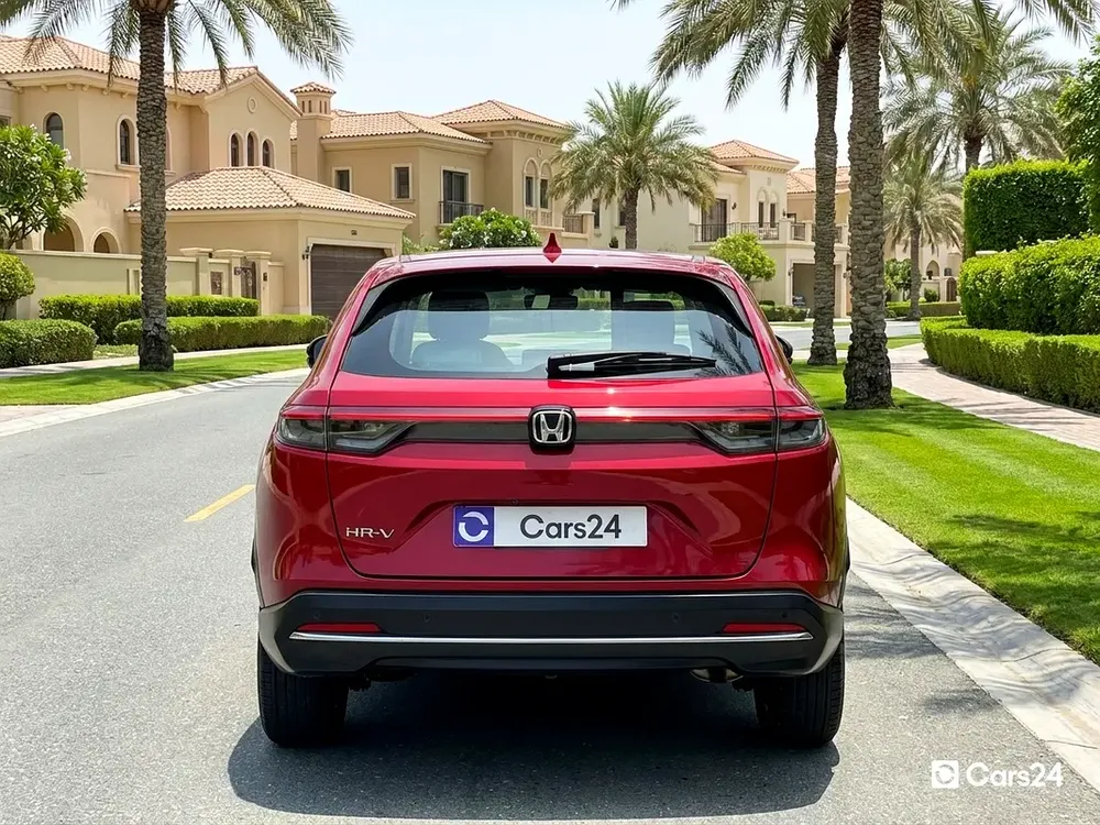 AED 1,130/month | 0 DP | Free 3 Months Warranty | Service History | 30 Day Return | HONDA HR-V 2023 - Image 4