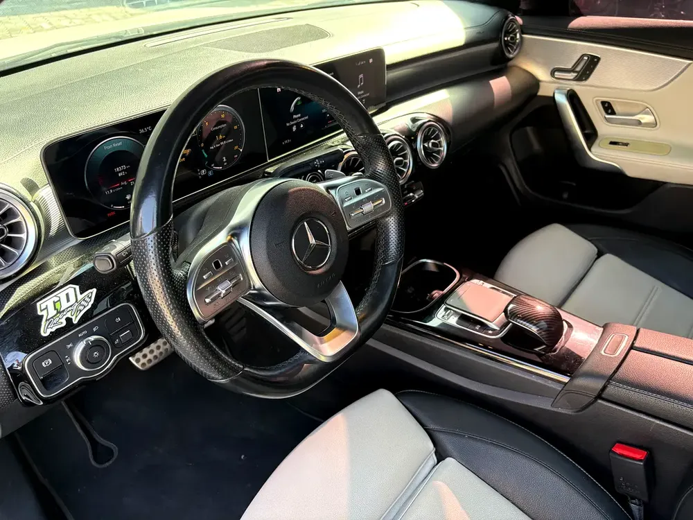 2020 MERCEDES-BENZ CLA 250 - Image 12