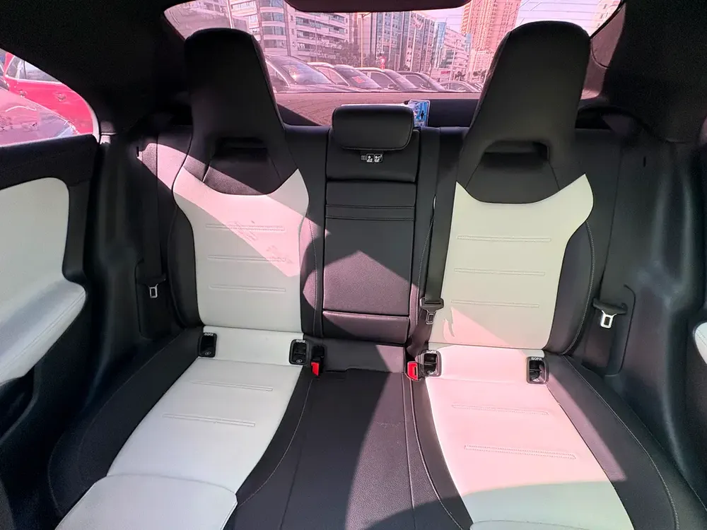 2020 MERCEDES-BENZ CLA 250 - Image 13
