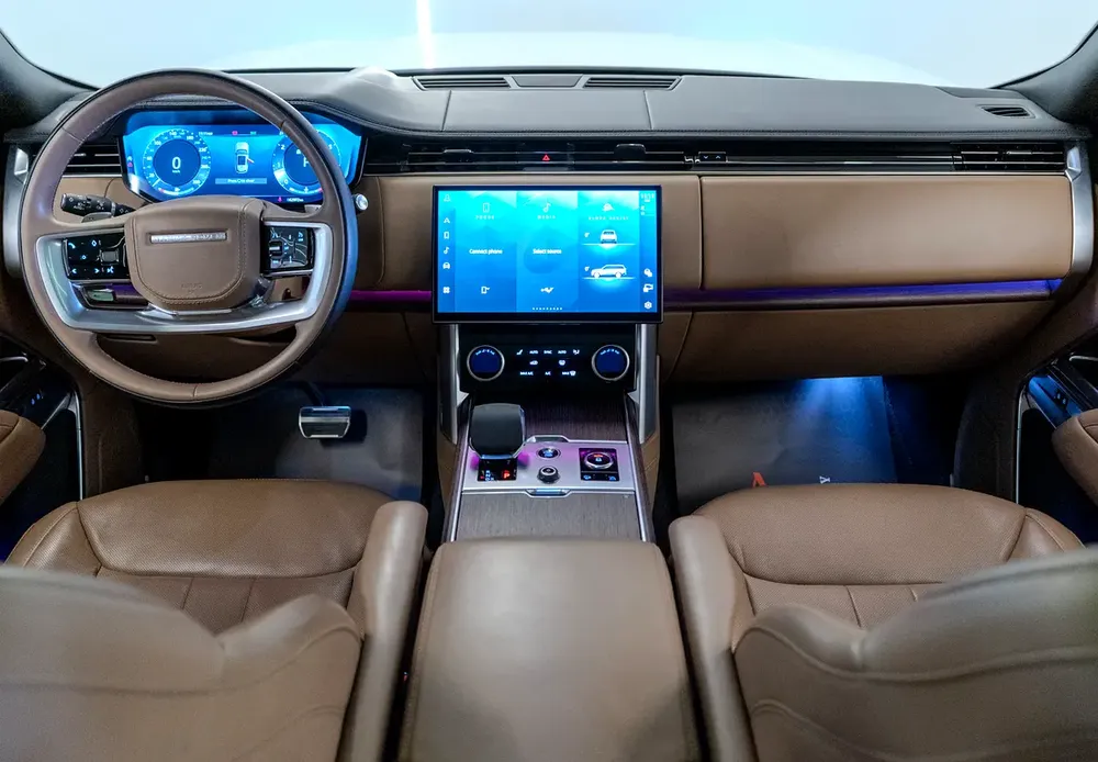 2023 Range Rover HSE P530, Fully Loaded Excellent Condition, GCC Specs - Image 5