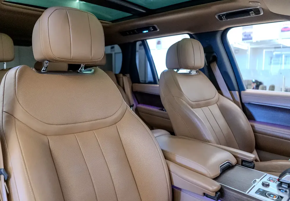 2023 Range Rover HSE P530, Fully Loaded Excellent Condition, GCC Specs - Image 7