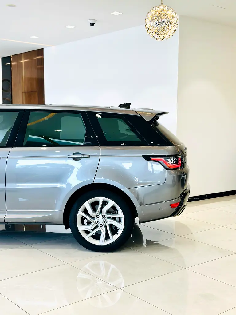 Land Rover Range Rover HSE 2021 GCC Specs - Image 5
