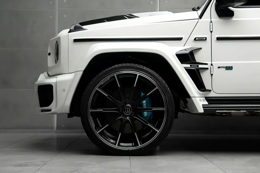 Mercedes G800 Brabus - Image 12
