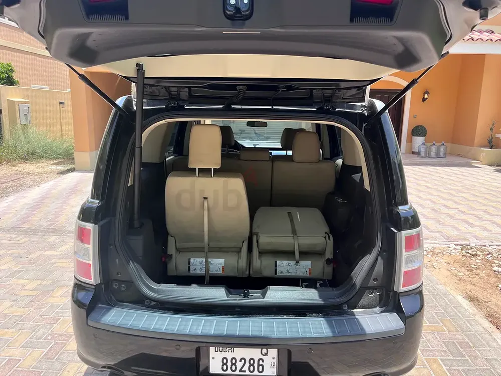 Ford Flex SEL 2017 GCC Specs - Well Maintained Family SUV - Image 5