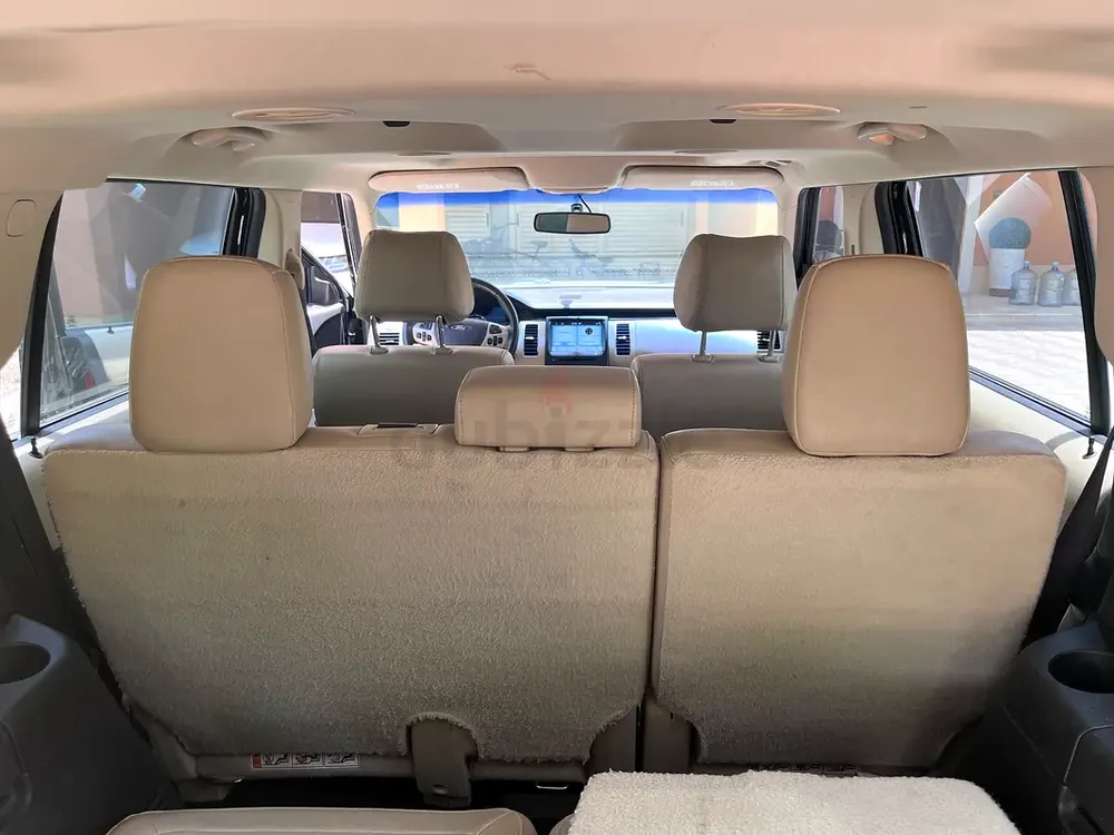 Ford Flex SEL 2017 GCC Specs - Well Maintained Family SUV - Image 6