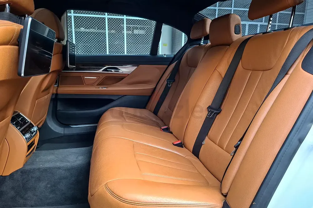 AED 1557/month | 2018 BMW 7-Series 730Li | GCC Specs | Ref#417732 - Image 13