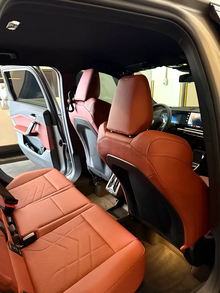 BMW X1 sDrive20i 2026 GCC Specs under warranty 5 years , free service 3 years . - Image 4
