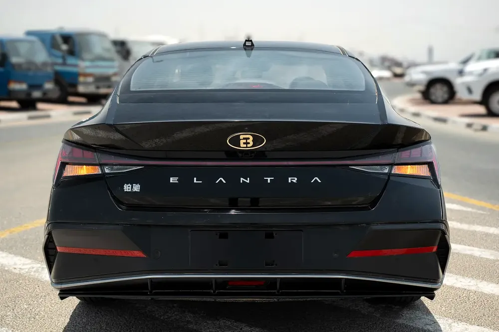 HYUNDAI ELANTRA CHINESE SPECS LUXURY FULL OPTIONS 2025 - Image 7