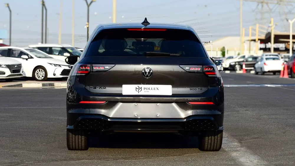 VOLKSWAGEN GOLF BLACK EDITION 2025 MODEL AUTOMATIC CHINESE SPECS - Image 9