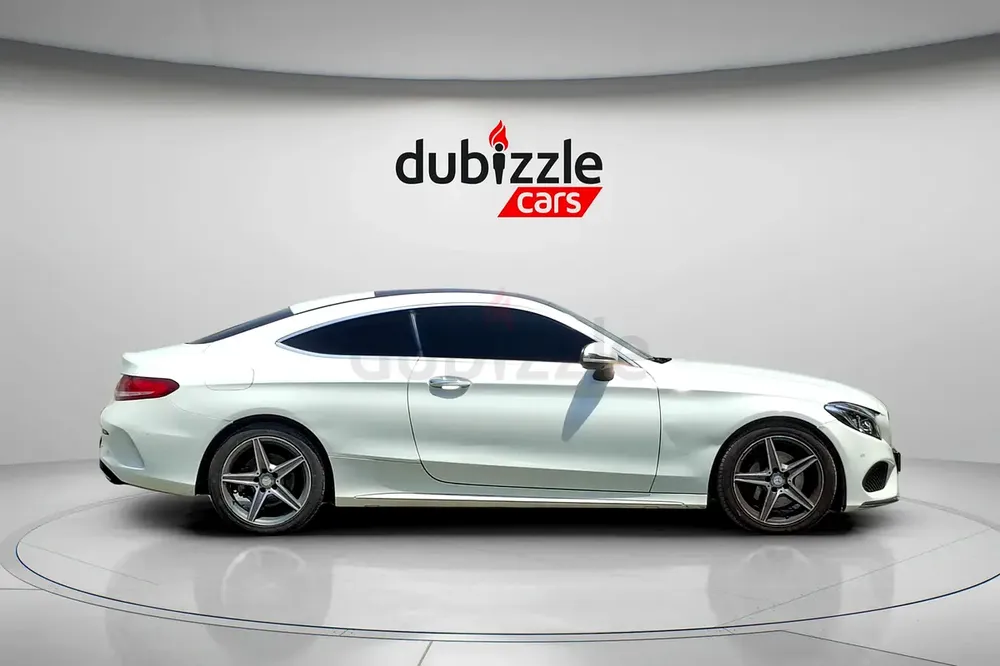 AED 1542/month | 2017 Mercedes-Benz C-Class C200 | GCC Specs | Ref#474456 - Image 4