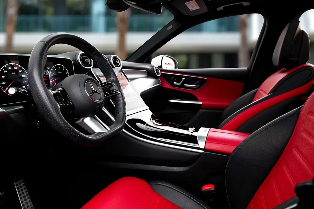 4,700 P.M | 0% Downpayment | Mercedes GLC 200 AMG! - Image 9