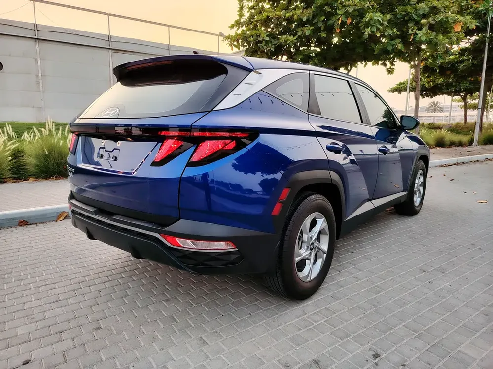 Hyundai Tucson 2023 US specs Clean Title With Original Paint Mid Option With Very Low KM - Image 15