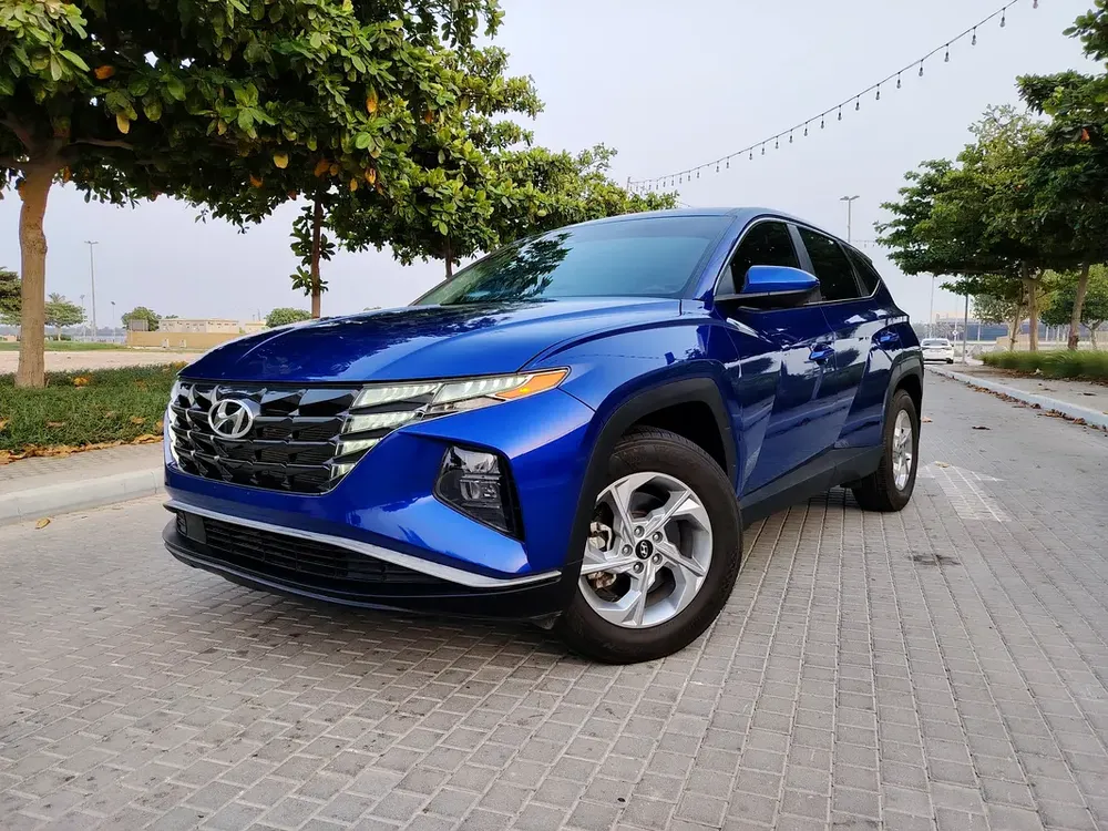 Hyundai Tucson 2023 US specs Clean Title With Original Paint Mid Option With Very Low KM - Image 4
