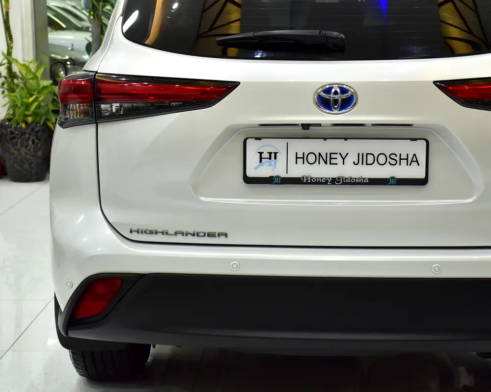 AED 2,479 EMi at 0% DP | Toyota Highlander Hybrid GLE ( 2023 Model ) in White Color GCC Specs - Image 8