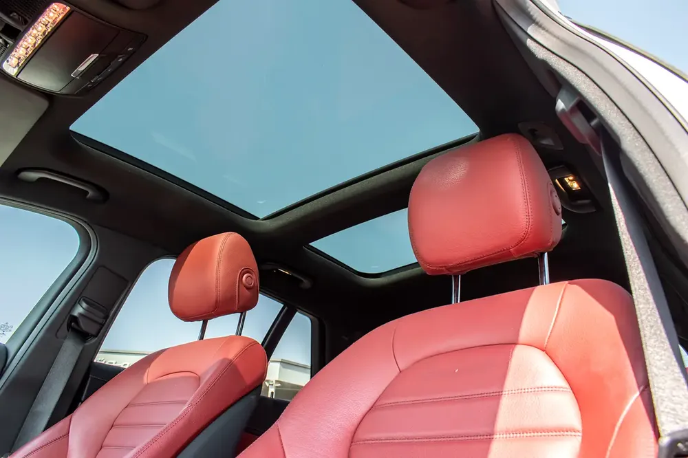 2016 - BENZ C450 STATION - SUPER CLEAN - LIKE NEW - ONLY 25,000 KM - Image 16