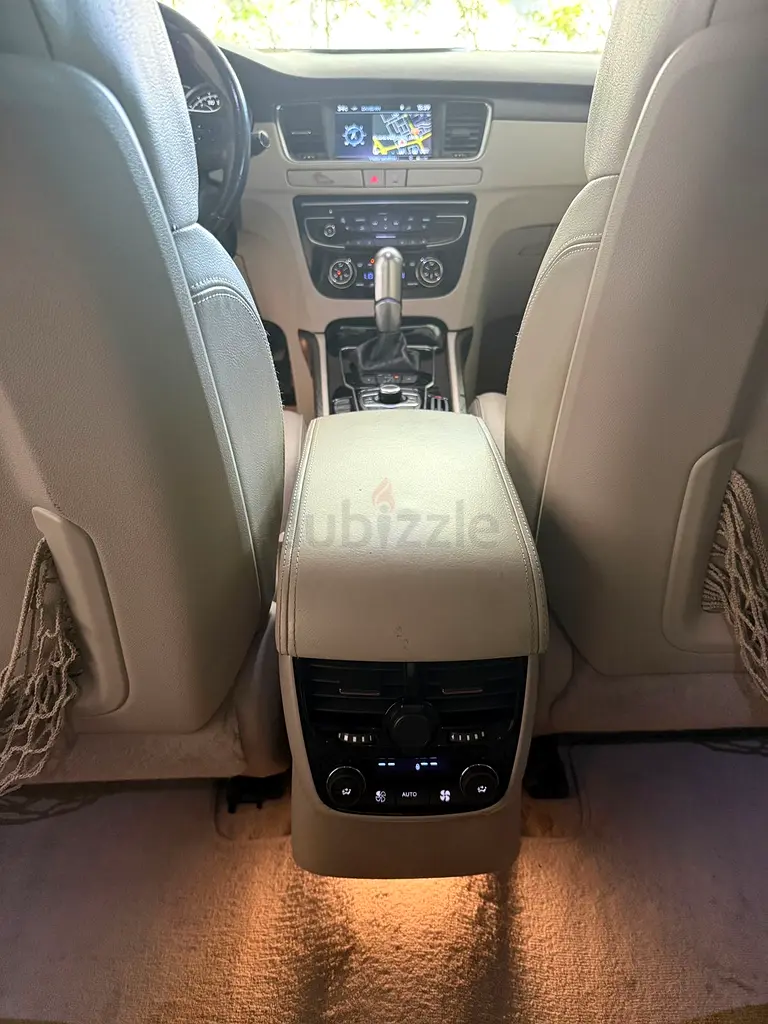 Peugeot 208 2015 GCC Specs - Well Maintained Compact Hatchback - Image 8