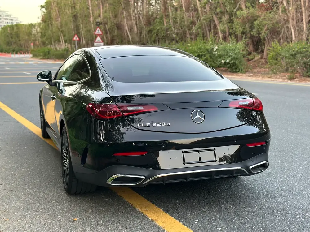 2025 Mercedes-Benz CLE 220d | 2.0L Diesel 4-cylinder | 220 HP | Like New - Image 8