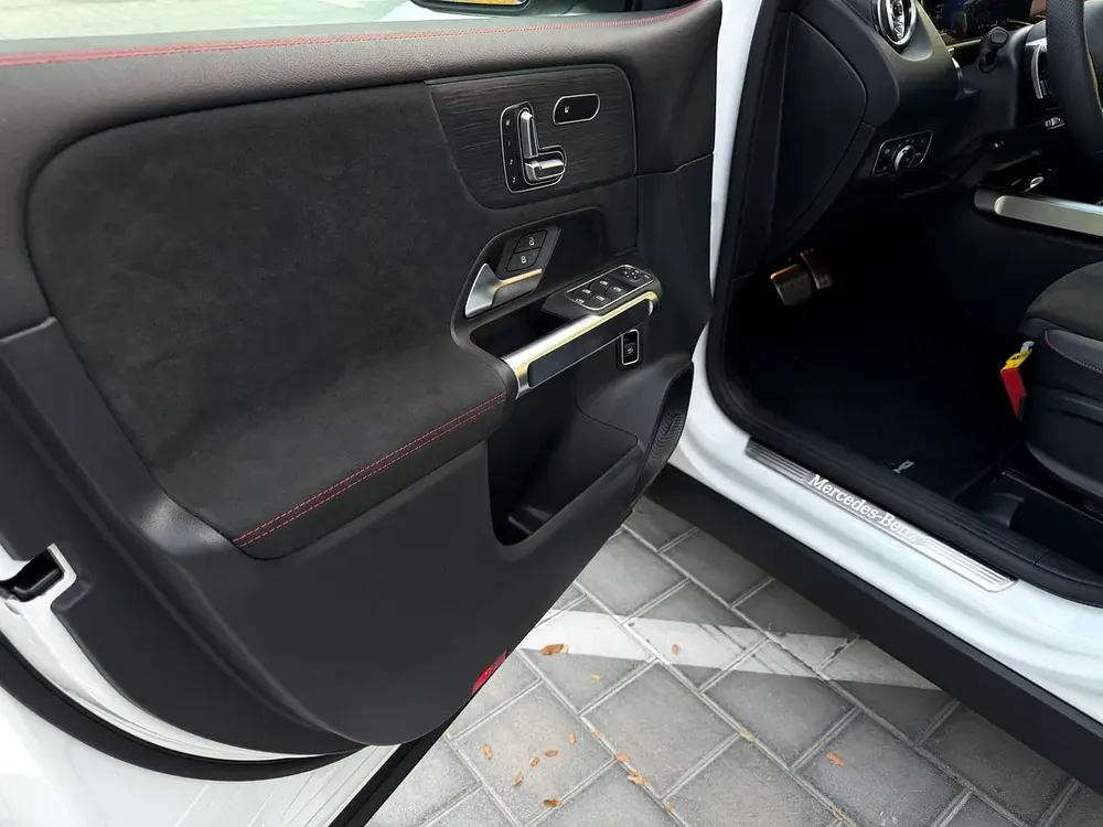 Brand new - 5 years Warranty - Full options - Unwanted gif- 7 seaters - Image 11