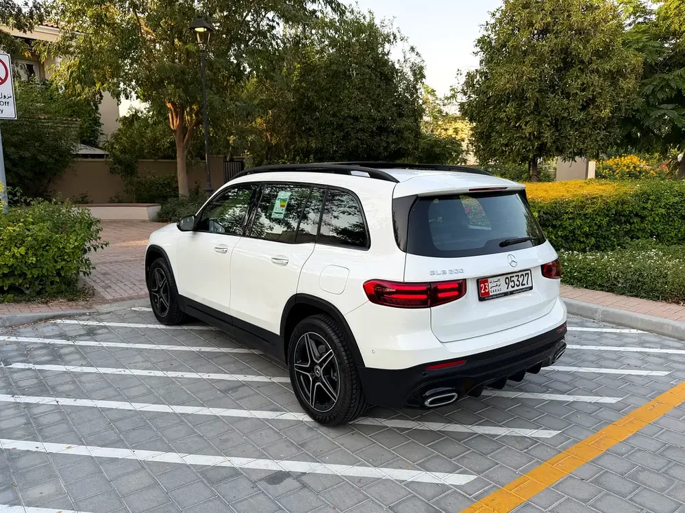 Brand new - 5 years Warranty - Full options - Unwanted gif- 7 seaters - Image 4