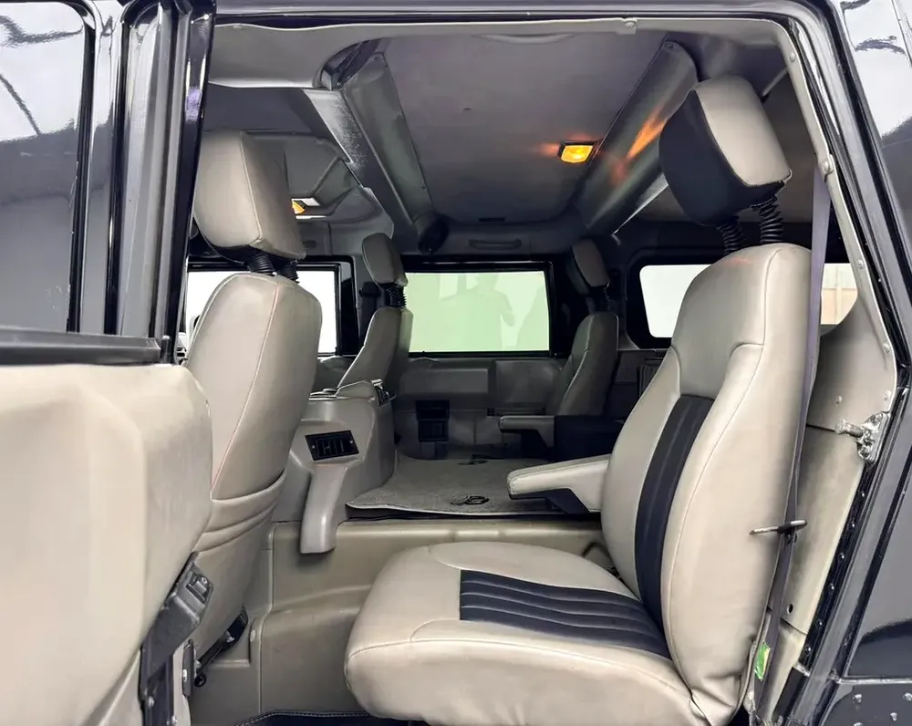 2002 Hummer H1, Apple CarPlay, Android Auto, Excellent Condition, American Specs - Image 16