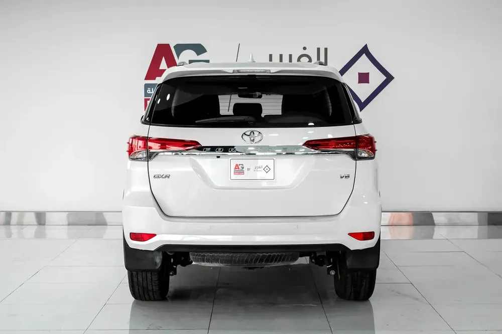 1 YR / 20,000 KM WARRANTY | 4.0 GXR | 6 CYLINDER | AED 1665 - Image 5