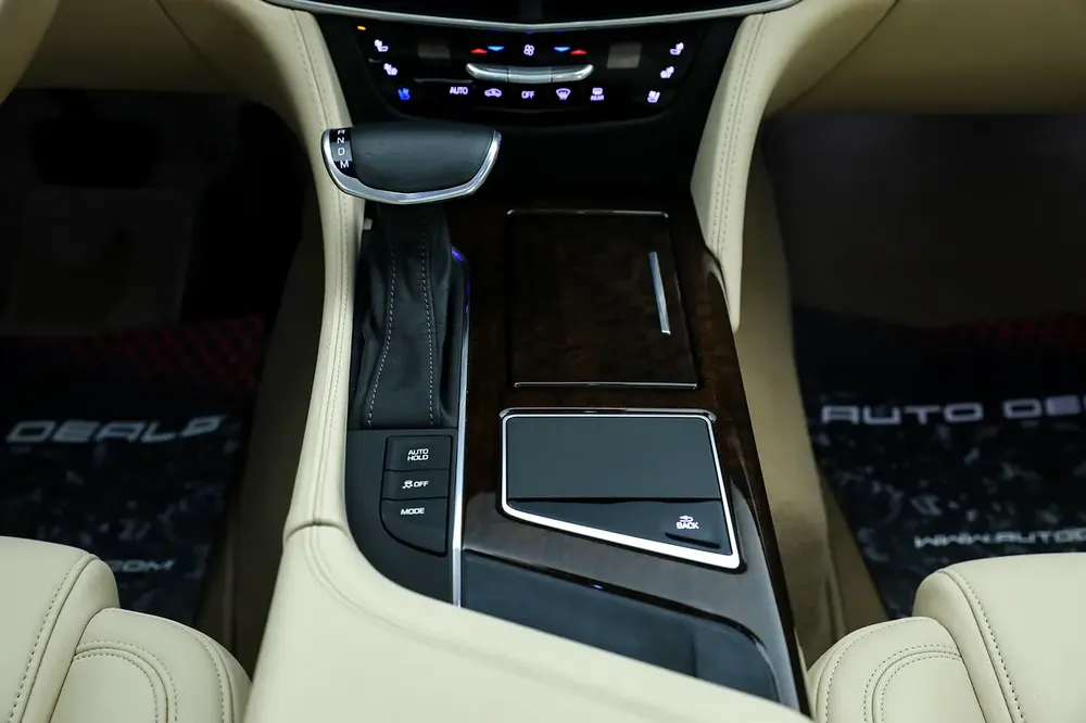 2018 Cadillac CT6 3.0TT | GCC | Twin-Turbo Luxury Sedan | Executive Comfort | Powerful Performance - Image 14