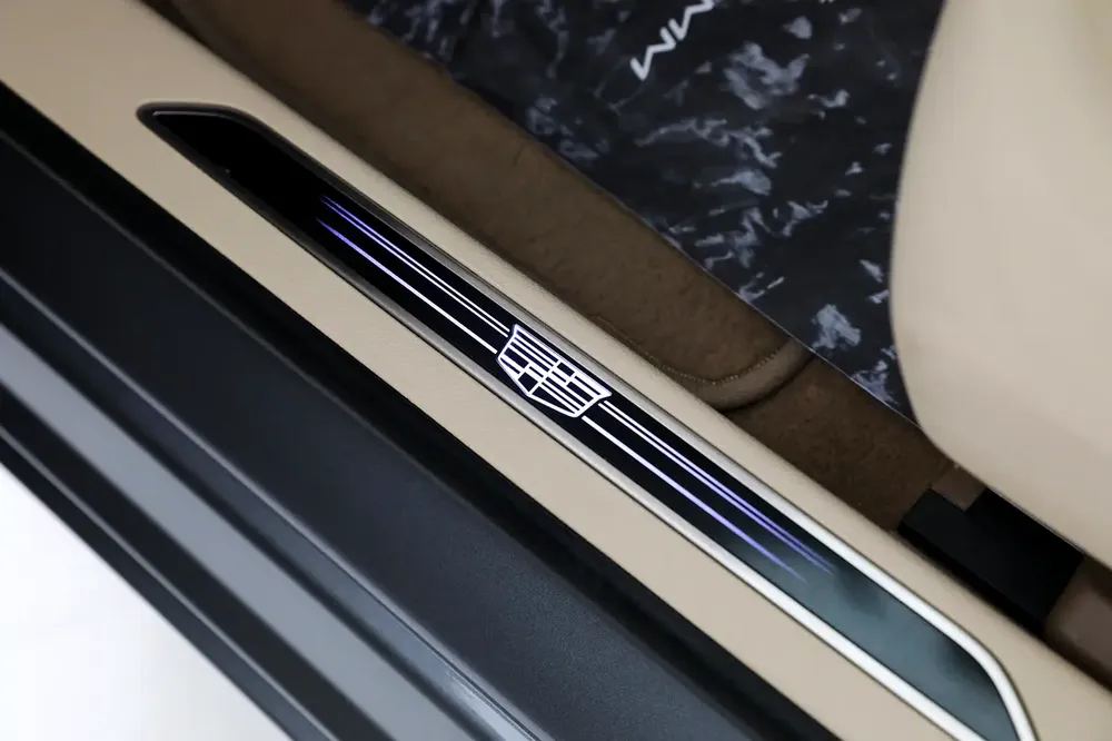 2018 Cadillac CT6 3.0TT | GCC | Twin-Turbo Luxury Sedan | Executive Comfort | Powerful Performance - Image 15