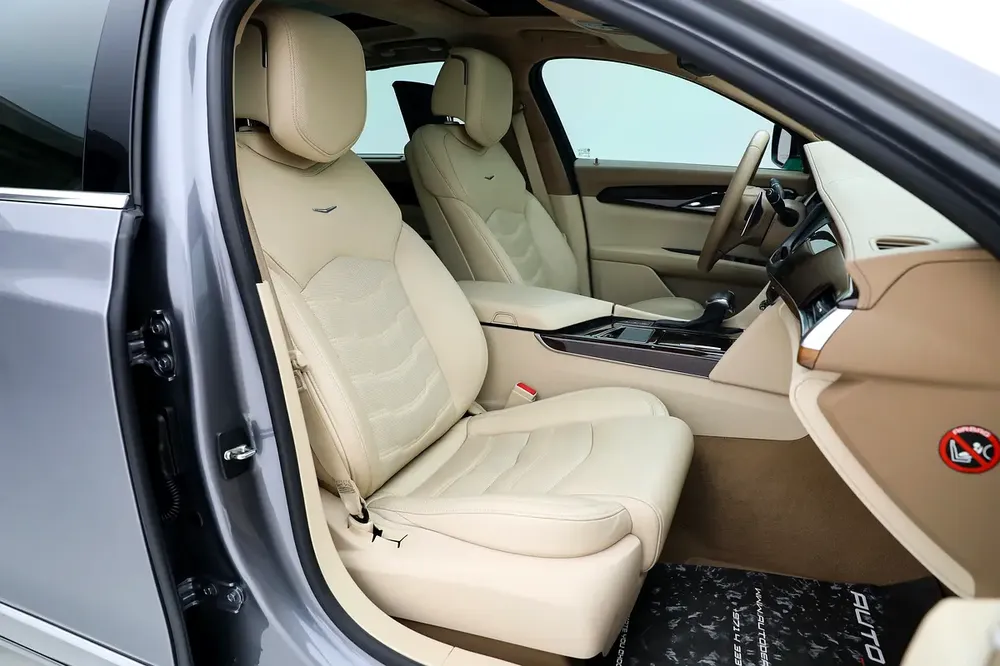 2018 Cadillac CT6 3.0TT | GCC | Twin-Turbo Luxury Sedan | Executive Comfort | Powerful Performance - Image 17