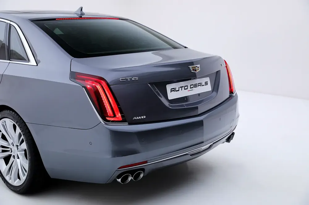 2018 Cadillac CT6 3.0TT | GCC | Twin-Turbo Luxury Sedan | Executive Comfort | Powerful Performance - Image 9