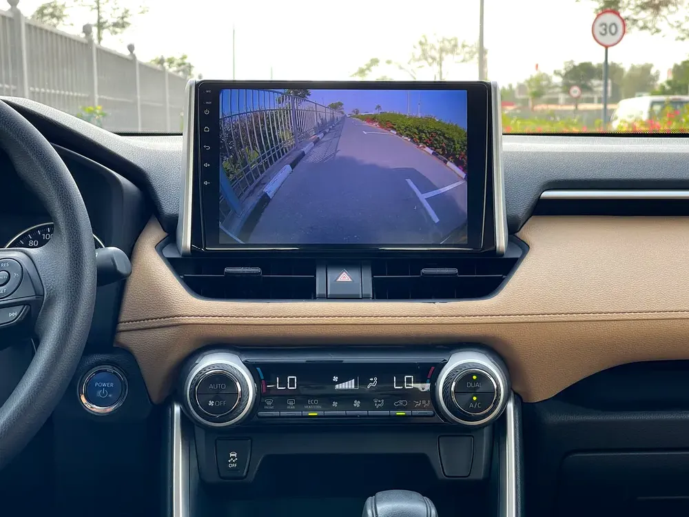 UNLIMITED MILEAGE WARRANTY / HYBRID + NAVIGATION + CAMERA + CRUISE CONTROL + CAR PLAY + PUSH START - Image 10