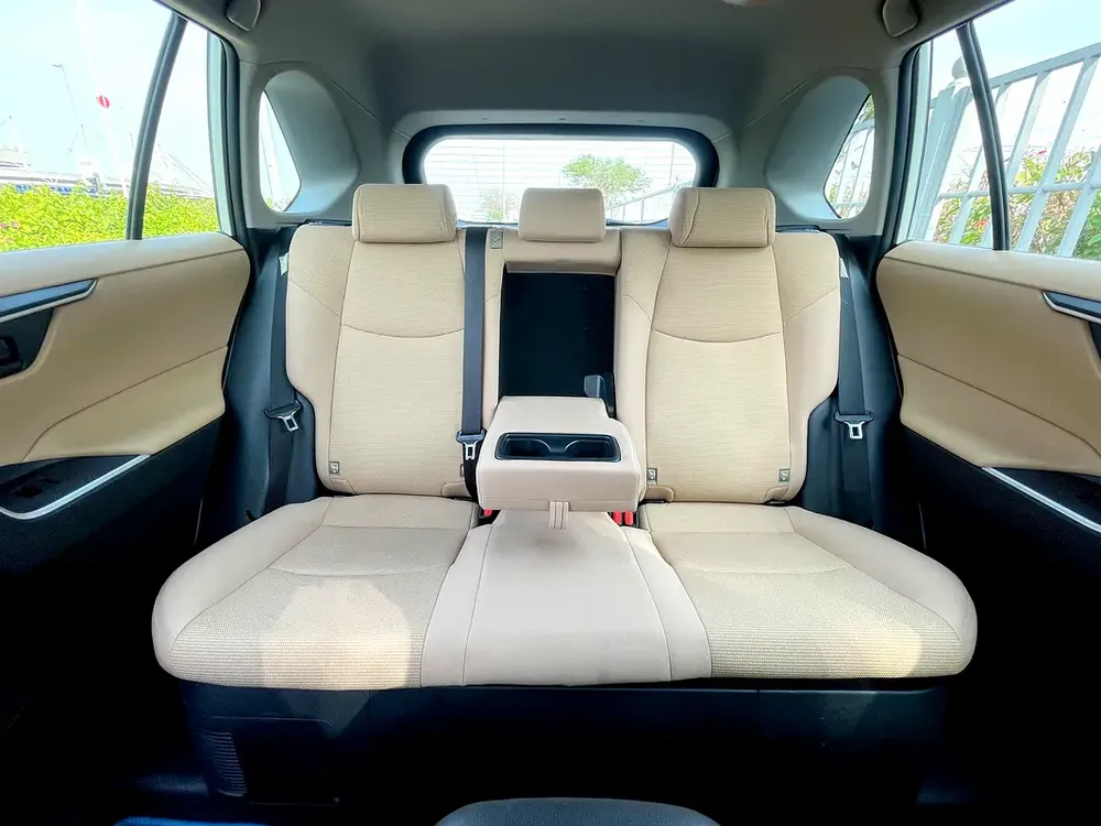 UNLIMITED MILEAGE WARRANTY / HYBRID + NAVIGATION + CAMERA + CRUISE CONTROL + CAR PLAY + PUSH START - Image 18