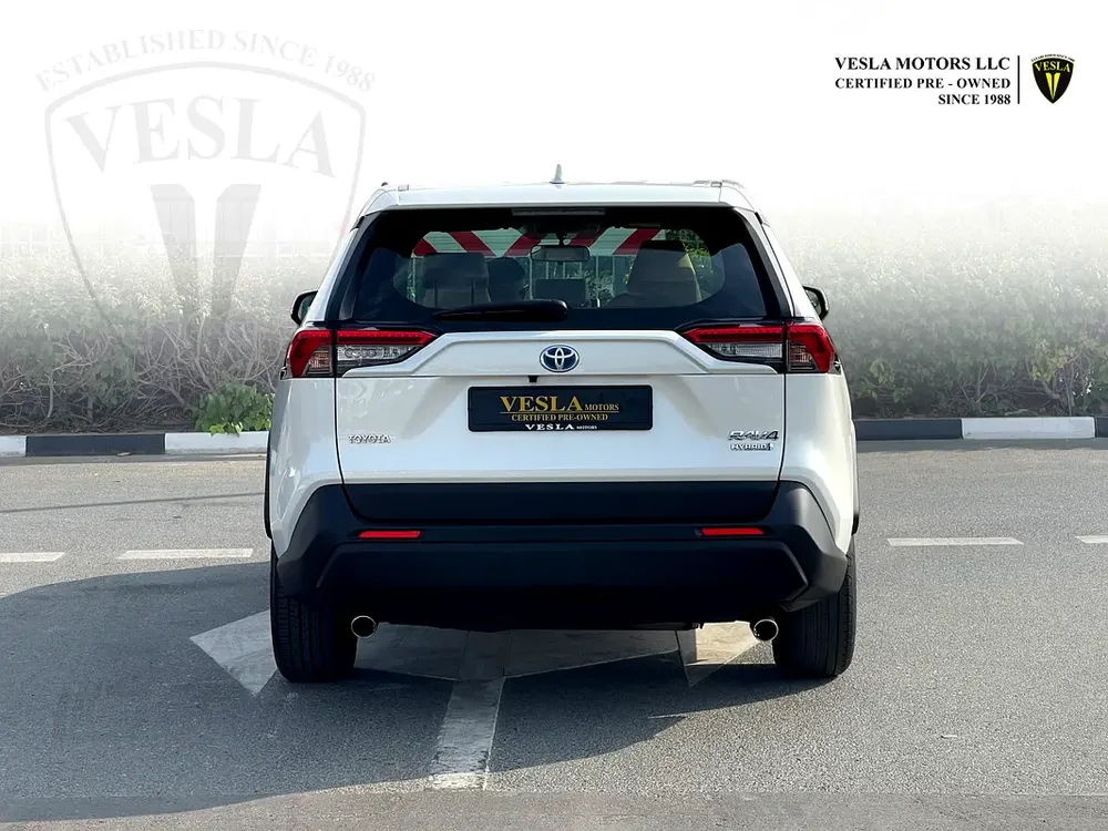UNLIMITED MILEAGE WARRANTY / HYBRID + NAVIGATION + CAMERA + CRUISE CONTROL + CAR PLAY + PUSH START - Image 8