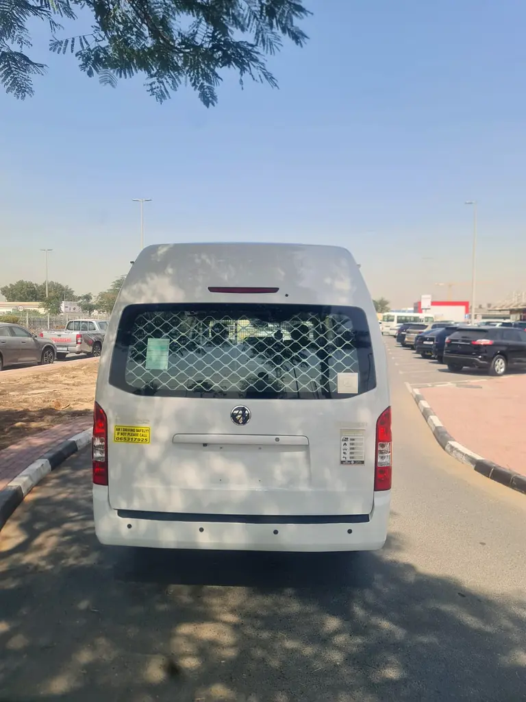 FOTON CARGO VAN, GCC, UNDER WARRANTY FROM AL TAYER MOTORS UNTIL 300K KM - Image 7