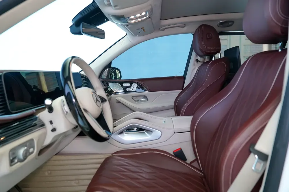 WARRANTY JUNE 2029 | SERVICE 2029 | LEG REST | BURMESTER AUDIO | SIDE STEPS | REAR ENTERTAINMENT - Image 8