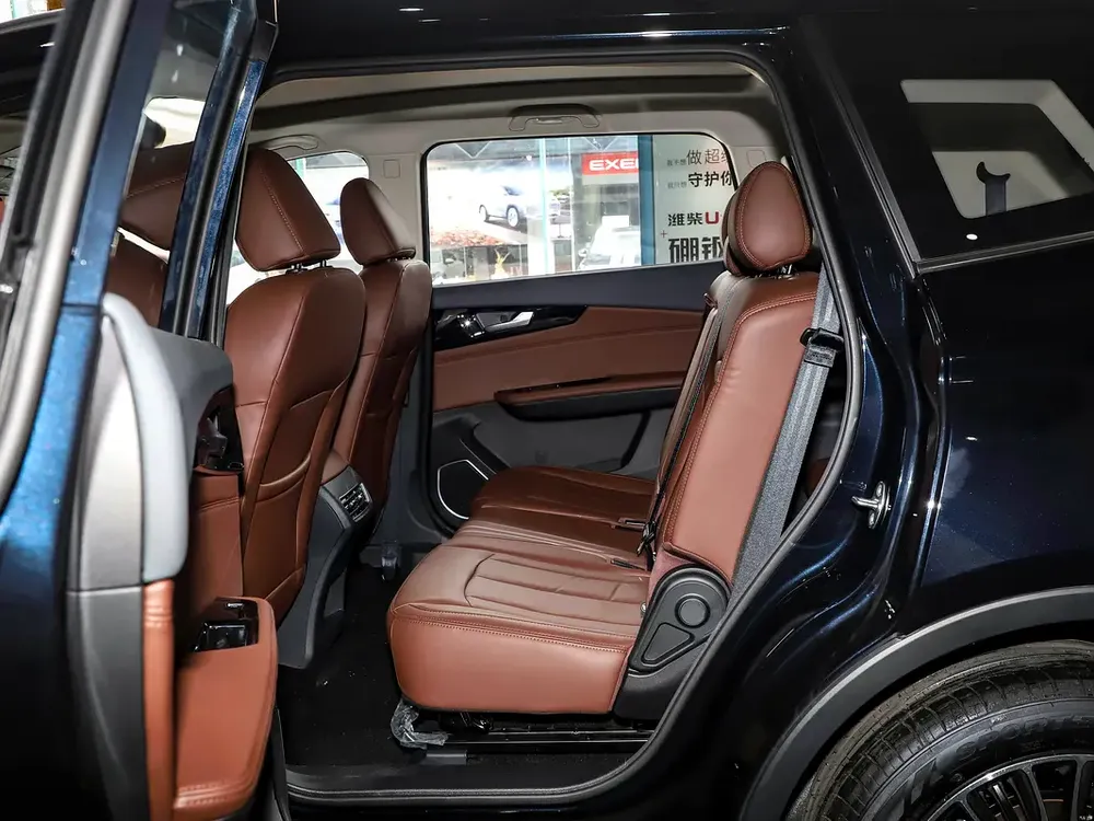 VGV U70 PRO 1.5T 7SEATS - Image 19