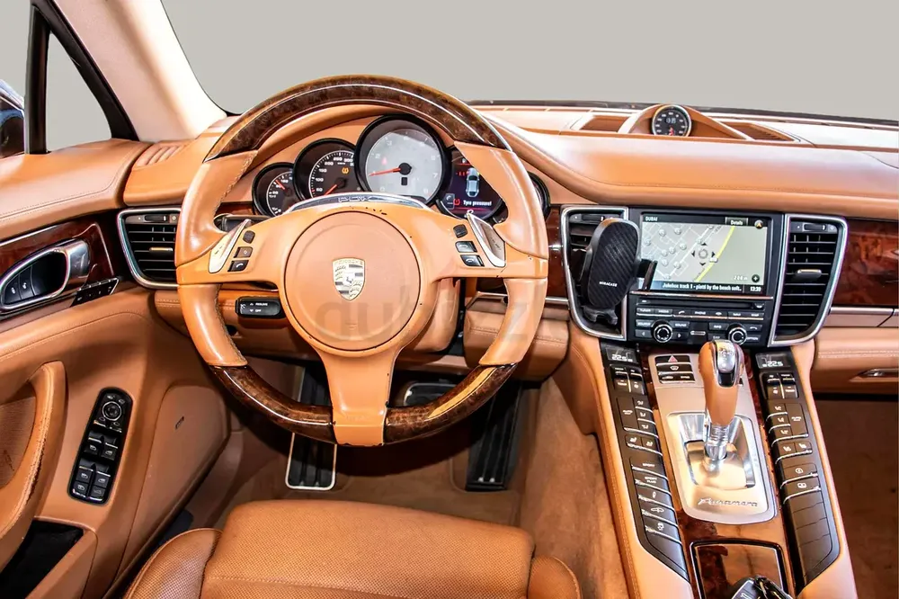 Inspected Car | 2014 Porsche Panamera  | GCC Specs | Ref#473749 - Image 10