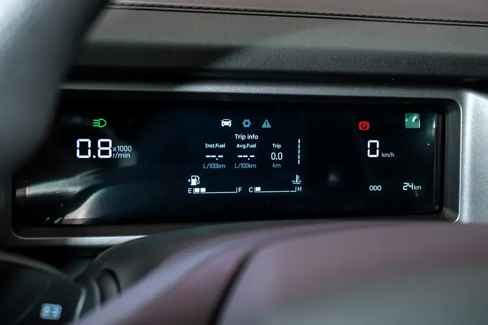 2.4L | PETROL | GCC | 5YEARS / 200,000 KM WARRANTY - Image 14
