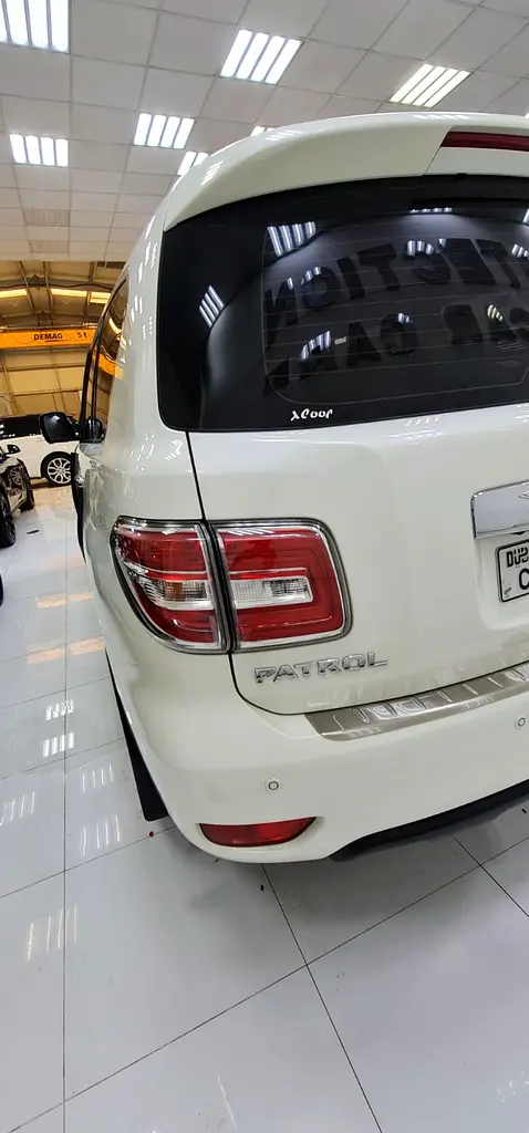 Nissan Patrole 2014 SE Platinum full options - Low mileage (Certified)- Accident Free - Image 11