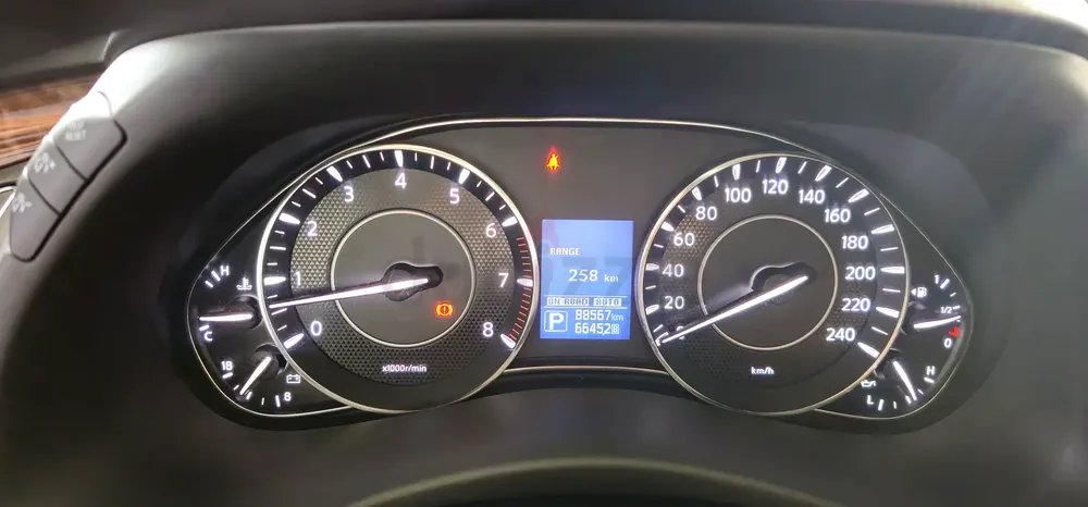 Nissan Patrole 2014 SE Platinum full options - Low mileage (Certified)- Accident Free - Image 19