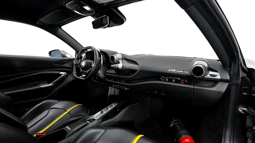 Ferrari F8 Tributo - 2021 - GCC Specs - Under Warranty and Service Contract - Image 11