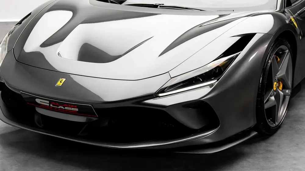 Ferrari F8 Tributo - 2021 - GCC Specs - Under Warranty and Service Contract - Image 5