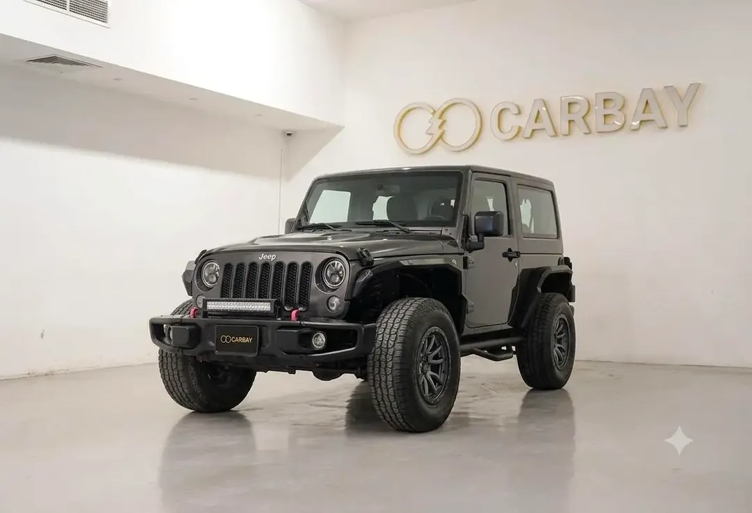 AED 2318 PM | JEEP WRANGLER RUBICON 2016 | SKULL EDITION WITH MODS | 1 YEAR WARRANTY | GCC
