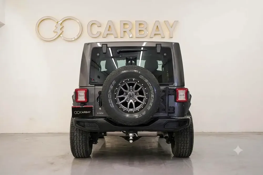 AED 2318 PM | JEEP WRANGLER RUBICON 2016 | SKULL EDITION WITH MODS | 1 YEAR WARRANTY | GCC - Image 6