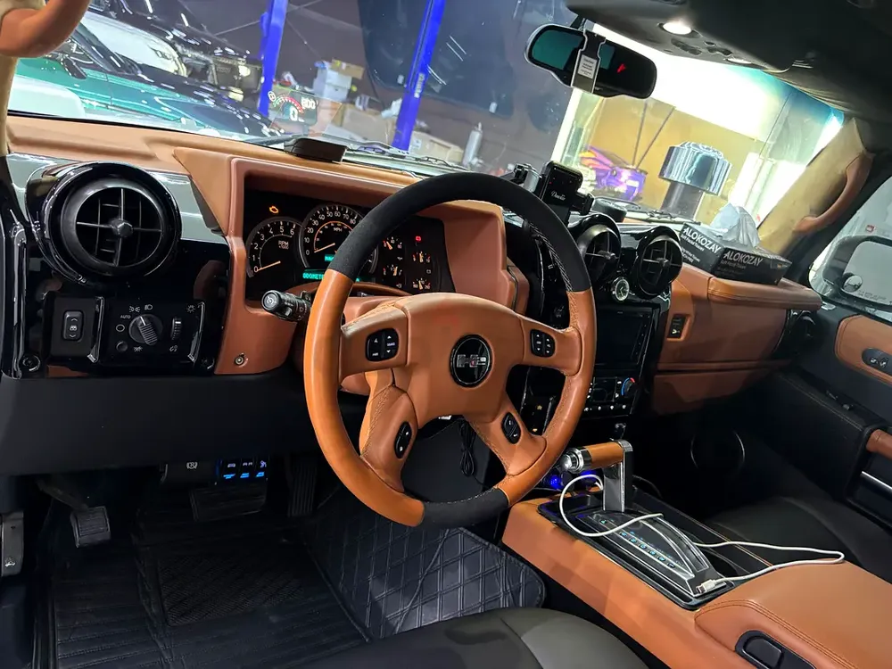 Hummer H2 SUT 2005 American Specs - Rugged Off-Road Icon - Image 4