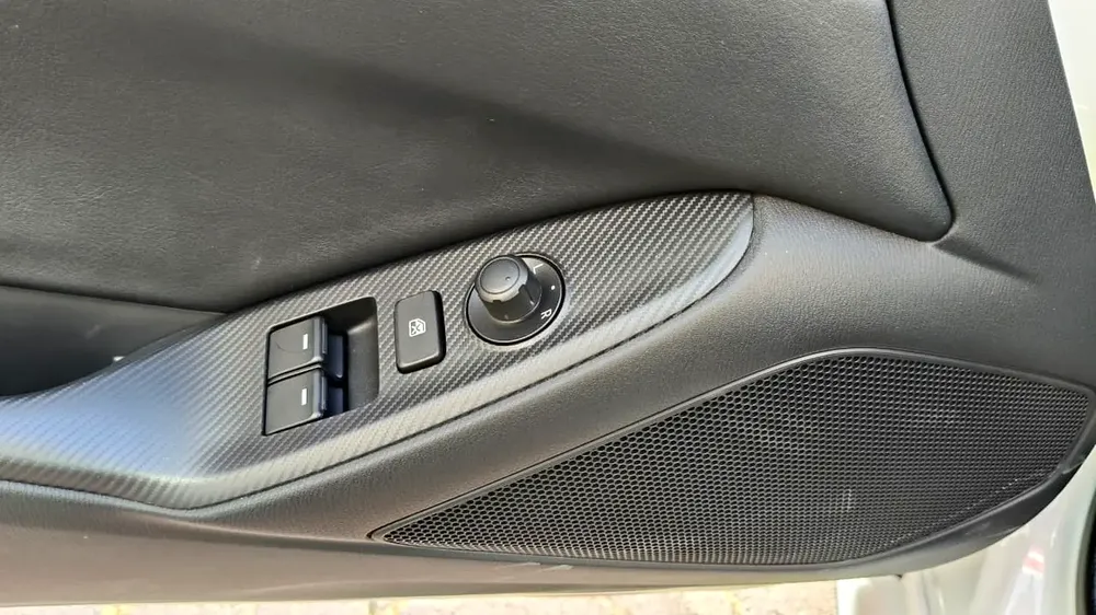 2026-GCC-UNDER WARRANTY TILL JAN. 2031 OR 160K KM. -0% DP-FINANCE 5 YEARS#0618 - Image 6