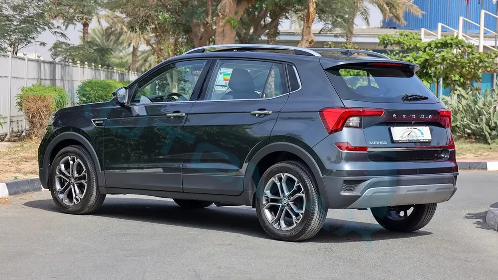 ( 5 Years Warranty + 5 Years Service ) 2025 Škoda KUSHAQ Style 1.0T i3 FWD GCC 0Km - Image 5