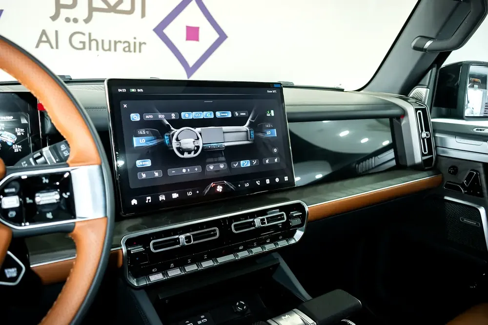 MHERO 10 YRS UNLIMITED KM WARRANTY | 20,000 KM SERVICE CONTRACT | 805 HP | GCC - Image 13